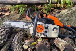 Location outil Tronçonneuse Thermique Stihl près de Saint-Pierre-du-Mont