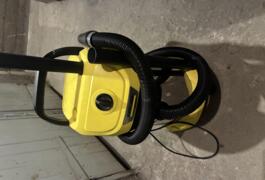 Location outil Aspirateur Électrique Karcher près de Saint-Étienne