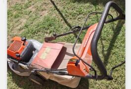 Location outil Tondeuse Thermique Briggs &amp; stratton près de Tournon-sur-Rhône