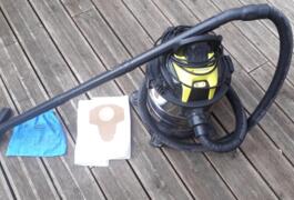 Location outil Aspirateur eau poussière Électrique Parkside près de Itteville