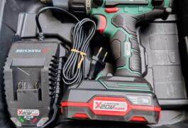 Location outil Perceuse Sans-fil Parkside près de Limoges
