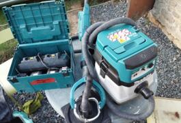 Location outil Ponceuse girafe Makita près de Hottot-les-Bagues