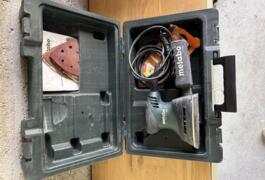 Location outil Ponceuse d'angle Électrique Metabo près de Bruz