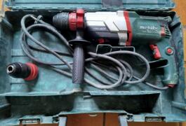 Location outil Burineur perforateur Électrique Metabo près de Saint-André-de-l'Eure