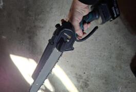 Location outil Tronçonneuse Électrique Makita près de Sébazac-Concourès