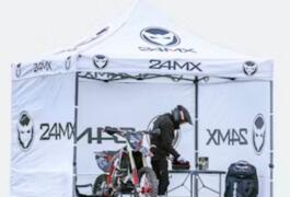Location outil Tente de reception Sans montage ni démontage près de Flavigny-sur-Moselle