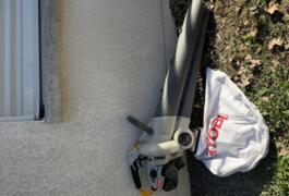 Location outil Souffleur/aspirateur broyeur thermique Ryobi près de Fougeré