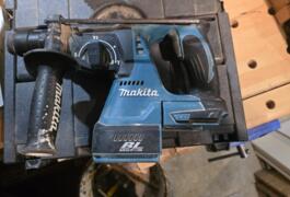 Location outil Perforateur sds makita 18v dhr243 – perçage béton, brushless Makita près de Montévrain