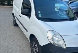 Location outil Utilitaire Renault près de Saint-Laurent-du-Var