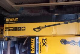 Location outil Taille haie sur perche Thermique Dewalt près de Ronchin