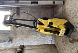 Location outil Nettoyeur haute pression Électrique Karcher près de Yves