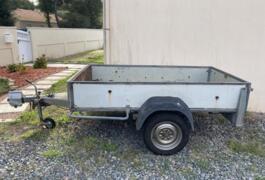 Location outil Remorque Moins de 750kg près de Saint-Brevin-les-Pins