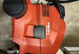 Location outil Aspirateur eau poussière Électrique Hilti près de Reims