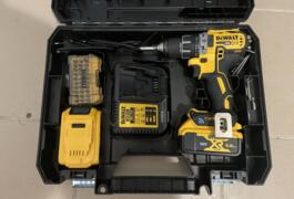 Location outil Perceuse Sans-fil Dewalt près de Savonnières