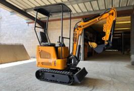 Location outil Mini pelle Avec conducteur près de Arthez-de-Béarn