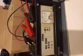 Location outil Chargeur de batterie Électrique Norauto près de La Madeleine