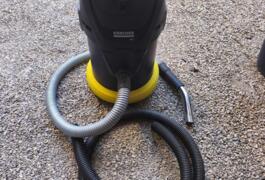 Location outil Aspirateur Électrique Karcher près de Châtillon-la-Palud