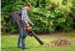 Location outil Aspirateur souffleur Électrique Black et decker près de Saint-Brice