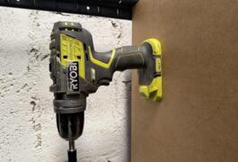 Location outil Perceuse Sans-fil Ryobi près de Argenteuil
