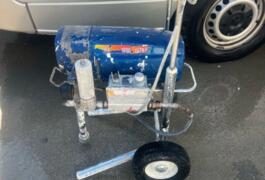 Location outil Pistolet à peinture Airless Graco près de Sainte-Marguerite-d'Elle