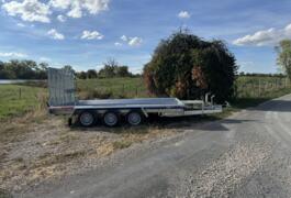 Location outil Remorque Plus de 750kg près de Bourg-en-Bresse