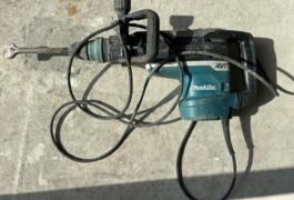 Location outil Marteau piqueur Électrique Makita près de Westrehem