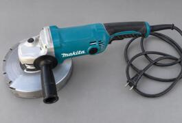 Location outil Meuleuse Électrique Makita près de Marseille