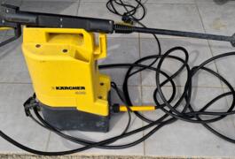 Location outil Nettoyeur haute pression Électrique Karcher près de Saint-Nazaire-d'Aude