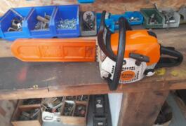 Location outil Tronçonneuse Thermique Stihl près de Grenade