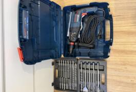 Location outil Burineur perforateur Électrique Bosch près de Vénissieux