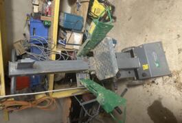 Location outil Fendeuse de buches Électrique près de Yvetot-Bocage