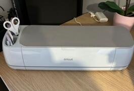 Location outil Cricut près de Vitrolles
