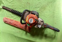 Location outil Taille haie Thermique Stihl près de Guerlesquin