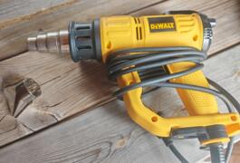 Location outil Décapeur Électrique Dewalt près de Villemur sur tarn