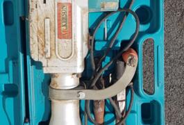 Location outil Marteau piqueur Électrique près de Héric