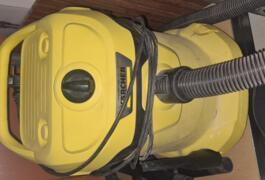Location outil Aspirateur Karcher près de Bram