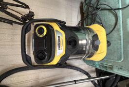 Location outil Aspirateur eau poussière Électrique Karcher près de Béziers