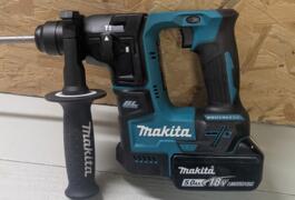 Location outil Burineur perforateur Électrique Makita près de Le Val-Saint-Germain