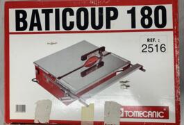Location outil Coupe carreaux Électrique près de Othis