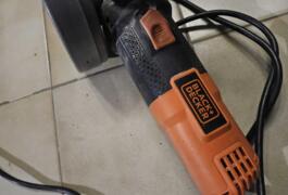 Location outil Meuleuse Électrique Black et decker près de Herblay-sur-Seine