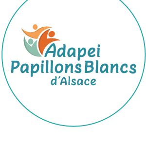 Adapei papillons blancs