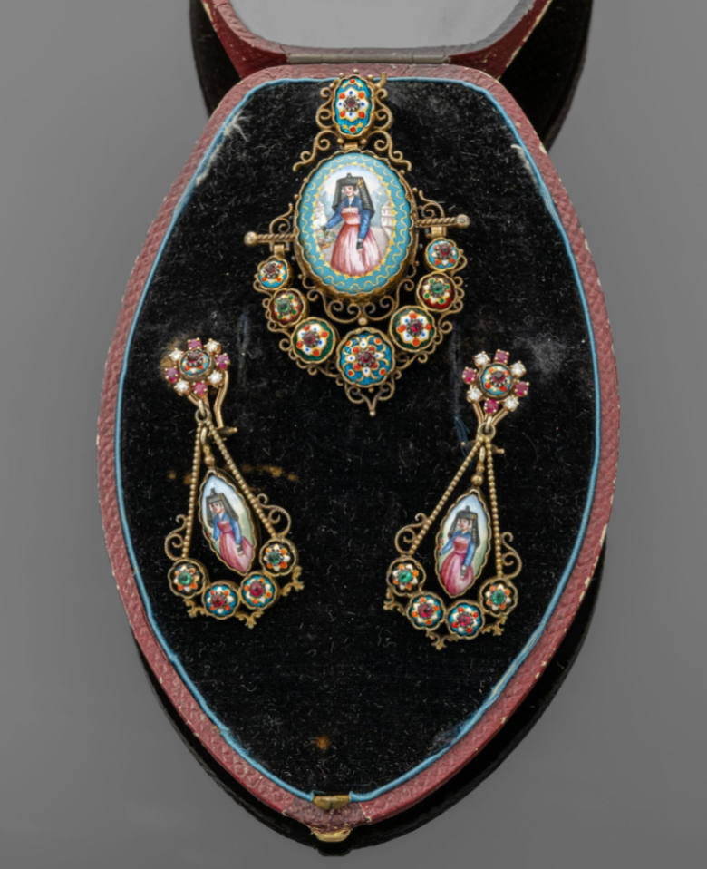 Parure en vermeil à décors d'une Bressane