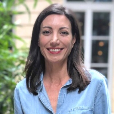 Julie Walbaum