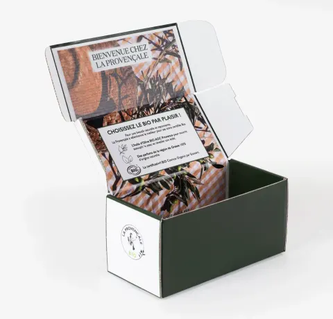 Boîte carton personnalisée à oreilles La Provençale, ouverte, fabrication Smartpack