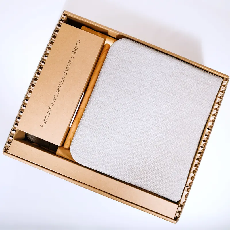 Boîte d'expédition personnalisée Loube, détail, fabrication Smartpack