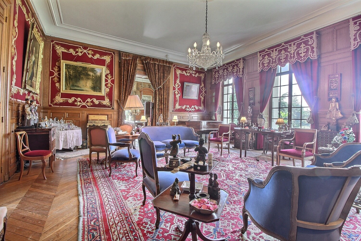 Château de Ménerval Collection