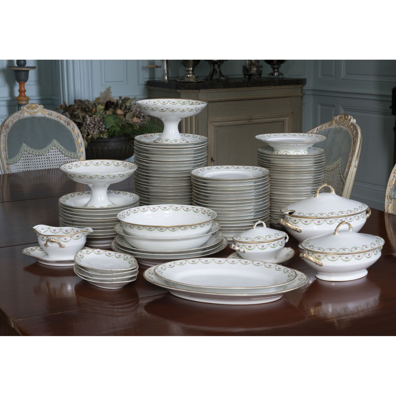 Service porcelaine de Limoges estampillé ançois