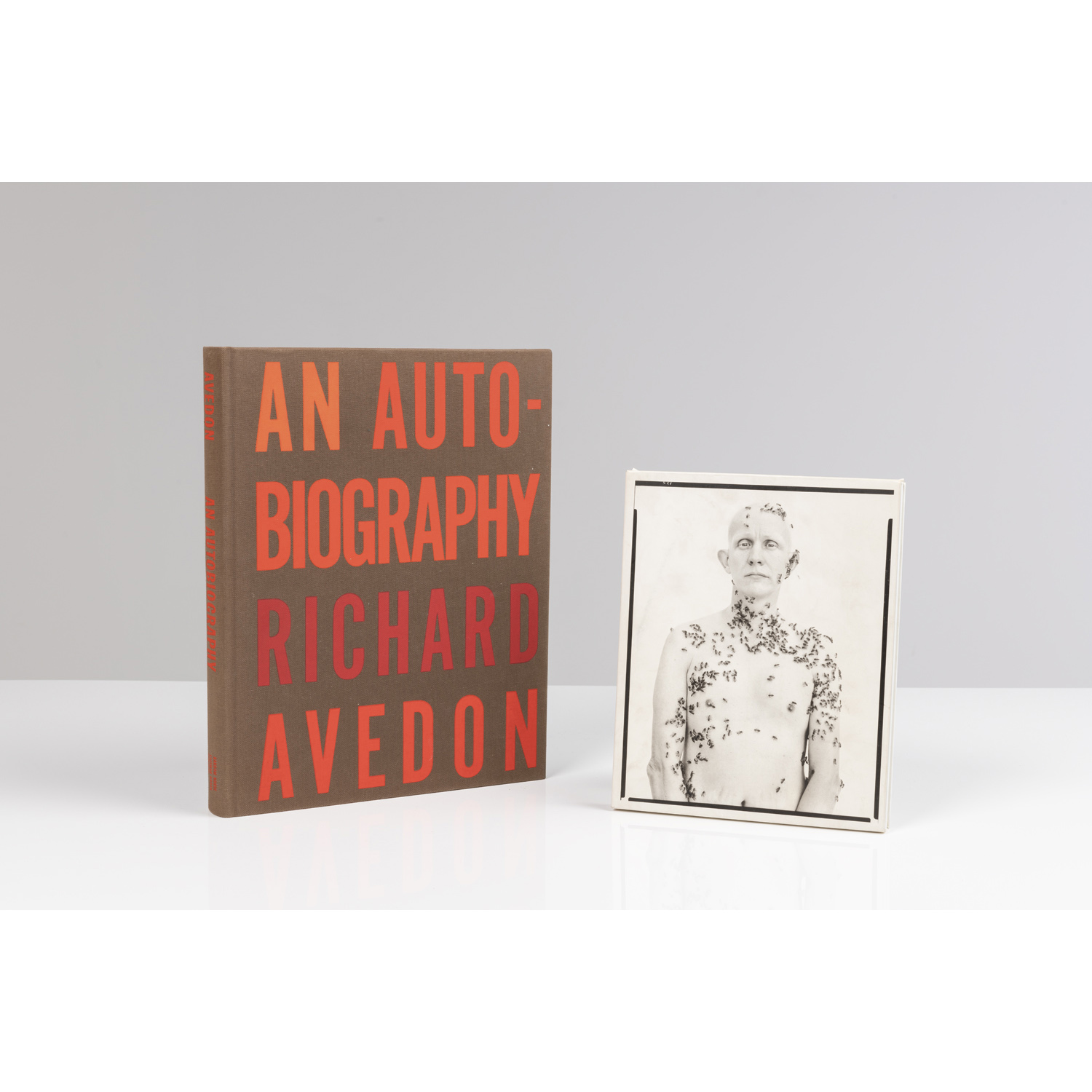 Richard Avedon] Set of two books: | Piasa