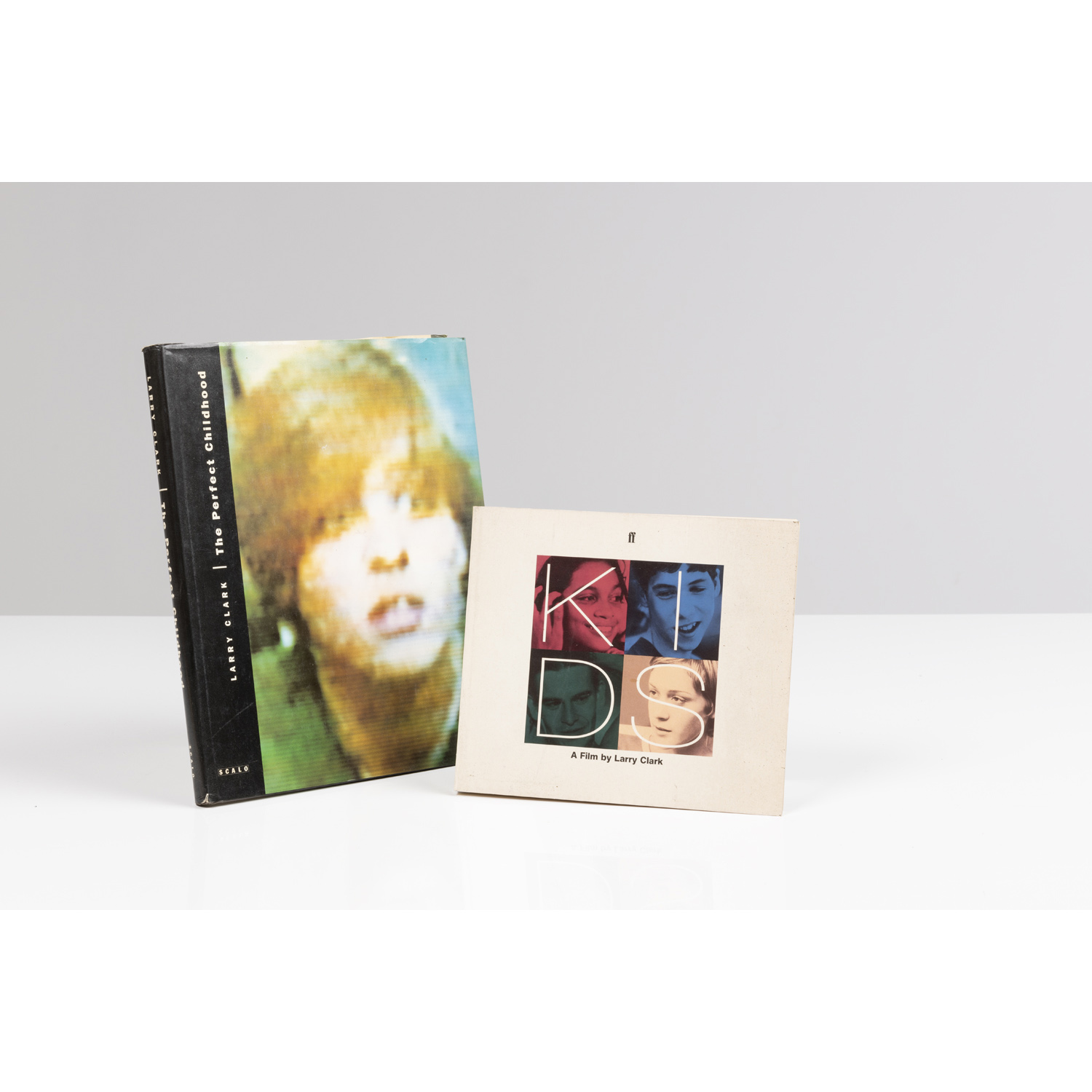 Die Perfekte Kindheit / LARRY CLARK - books used and new