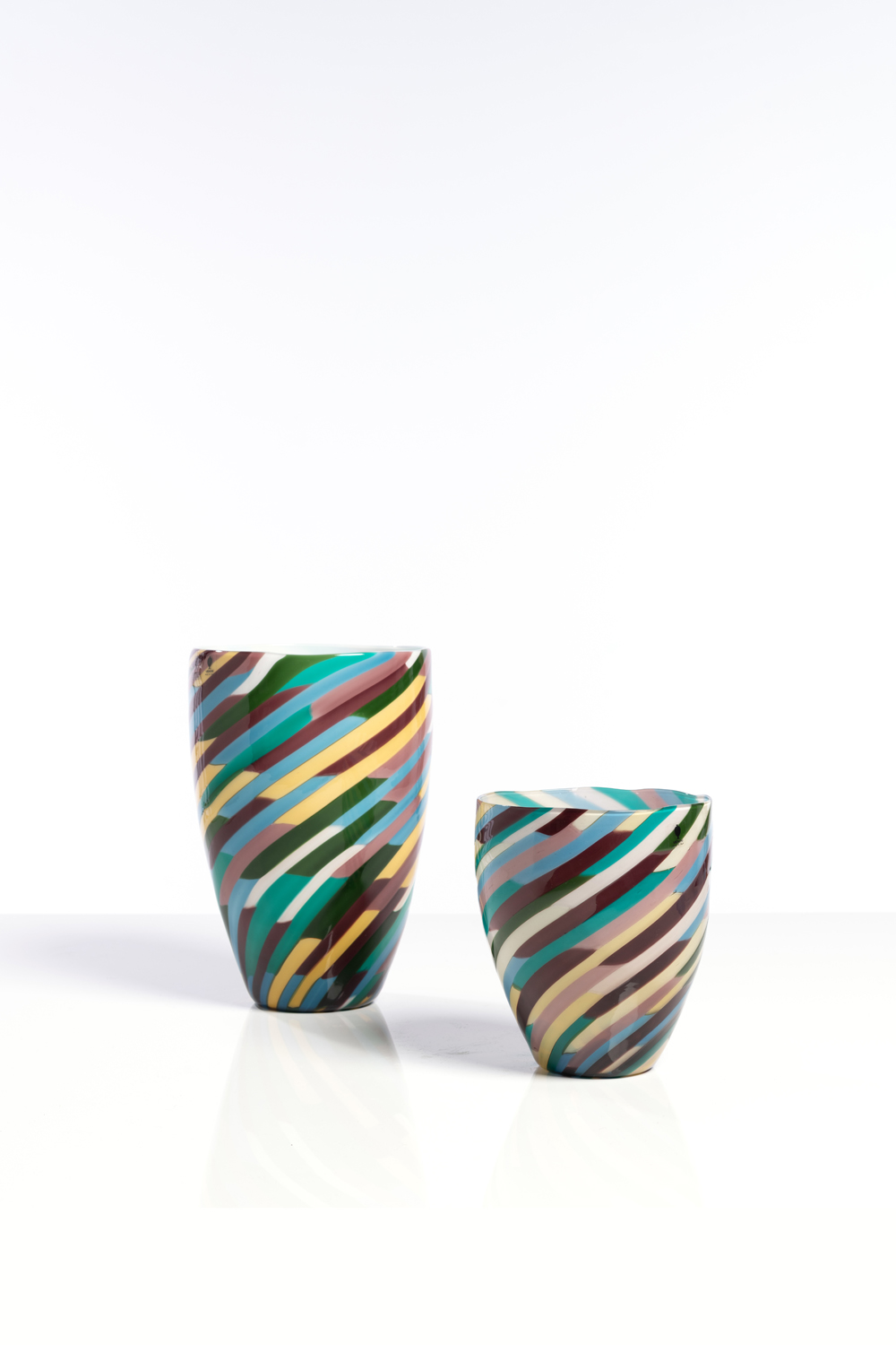 Laura de Santillana (1955-2019) Klee Vase Blown glass Venini edition Engraved 'Venini Italia Laura 80' Creation date: 19... Estimation : 800 / 1200 &euro;